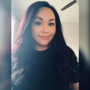 Meet your seller 🤍